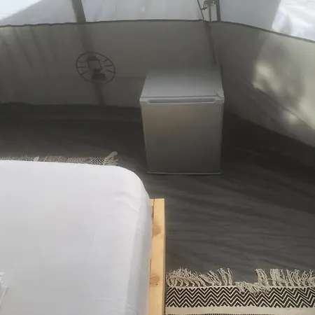 Barreira Beachfront Tents 9 * ורגה קלמטה