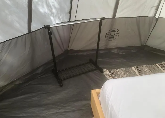 Parque de Campismo Barreira Beachfront Tents 9